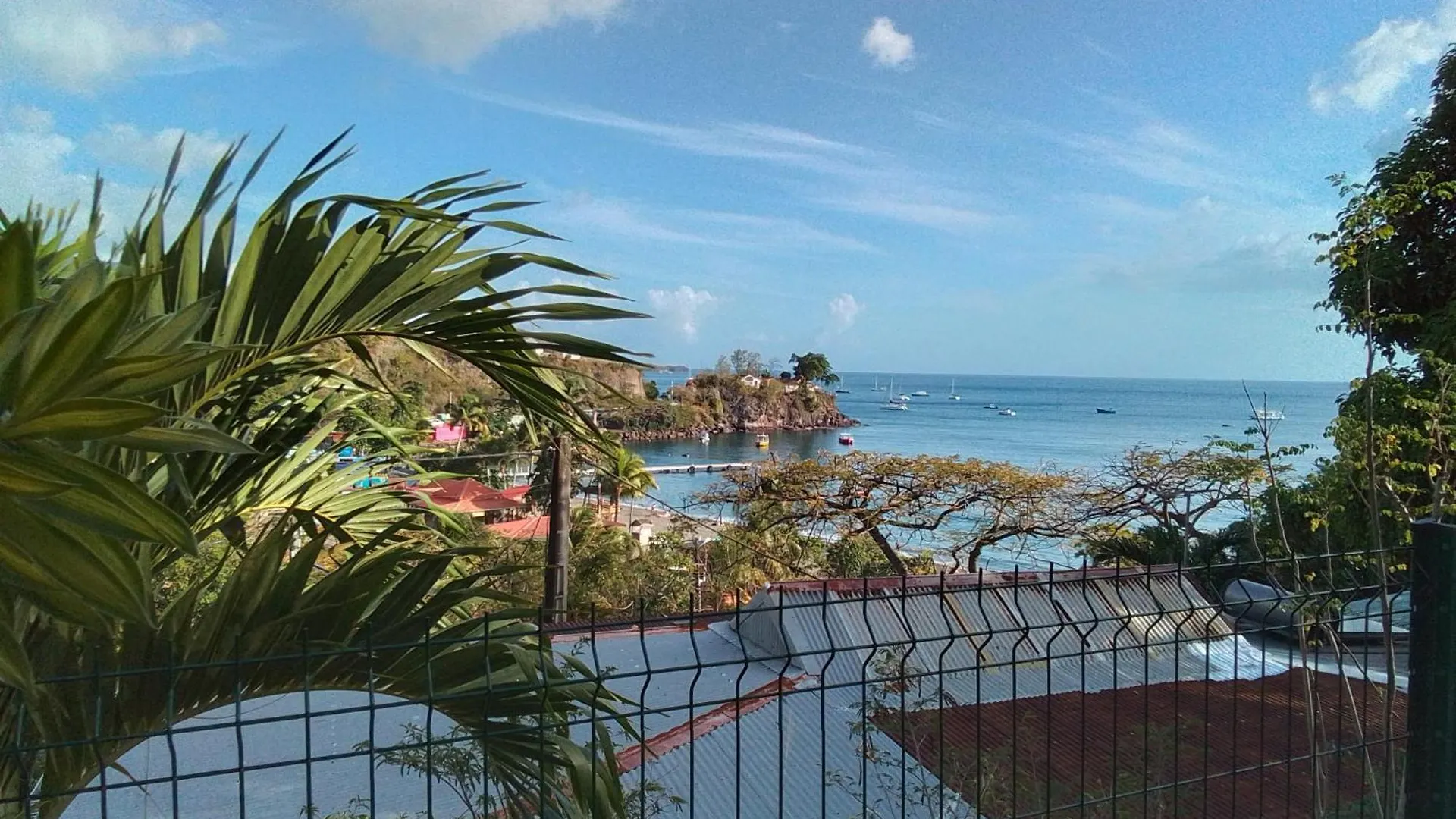Maison Tamarin Bouillante Guadeloupe