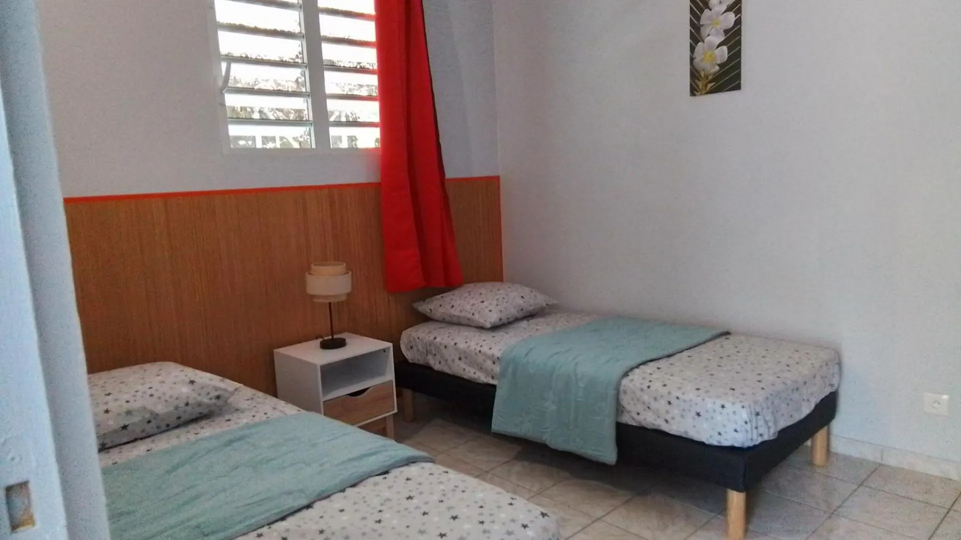 Maison Tamarin Bouillante Holiday home
